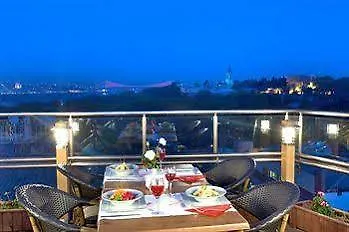 Arden Park & Hotel Istanboel
