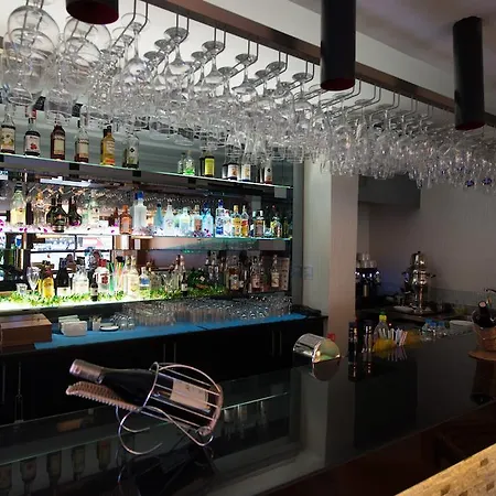 Hotel Arden Park & 4*