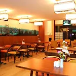 Hotel Arden Park & 4*