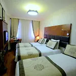 Arden Park & 4*