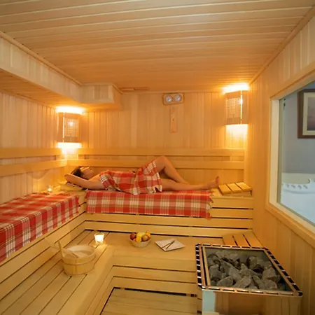 Arden Park & İstanbul