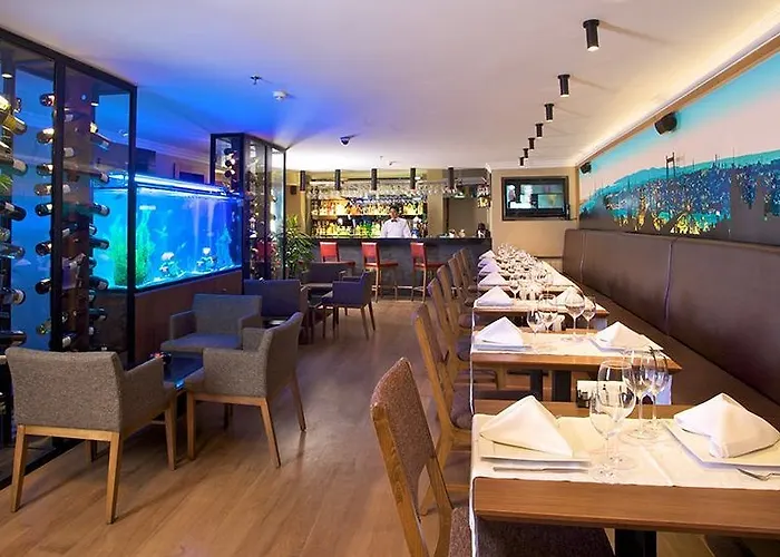 Arden Park & 酒店 4*